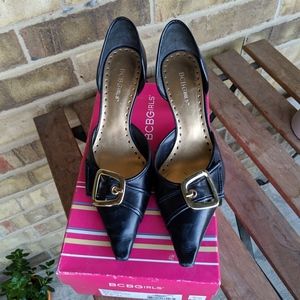 Navy, BCBGIRLS, kitten heel, pointy, buckle, 8.5